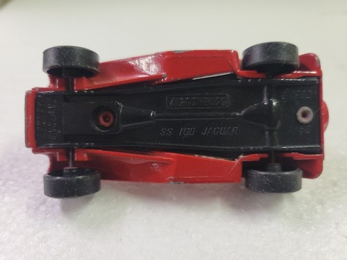 VTG 1982 Matchbox SS 100 Jaguar Red Convertible Diecast Car 1:50 Scale - Picture 6 of 6