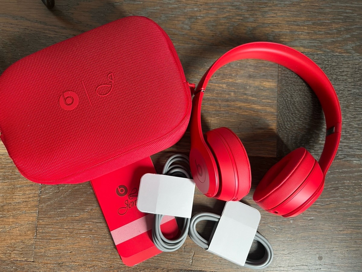 Beats Solo 4 “Ruby Red” Beats x JENNIE Beats Solo 4 JENNIE Special Edition Wireless On Ear Headphones