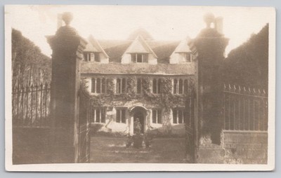 RPPC Unidentified Manor House Architecture Garden Gates Oxford Area 1910s