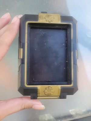 REDAKAI: Conquer the Kairu Trading Card Game Plastic Holder 2011 Spin Master