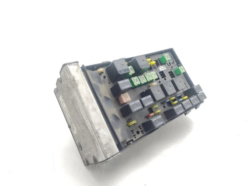 05144579AC Caja Reles/Fusibles para CHRYSLER VOYAGER (RG) 2007 9184926 - Imagen 4 de 10
