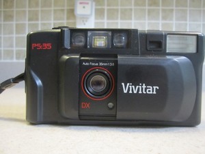 Vivitar PS 35 Point & Shoot Film Camera Untested for parts or display