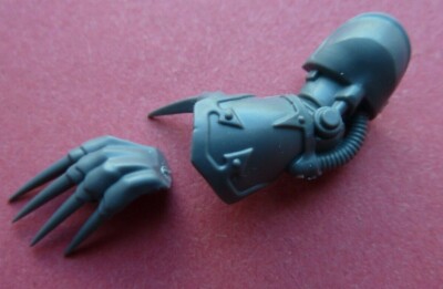 NEU Chaos Marines Terminator LINKSHAND BLITZKRALLE - Bits - 40K 