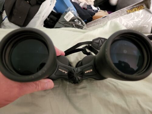 Nikon Action 10x50 6.5° Binoculars case and manual - Picture 2 of 6