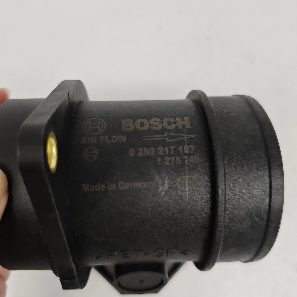 0280217107 Mass Air Flow Sensor MAF For Bosch 1994-1998 Volvo 850 C70 S70 2.3L Foto 3 de 4
