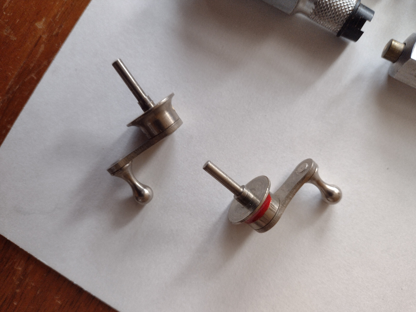 VINTAGE NEWALL POCKET MAINSPRING WINDERS WATCH REPAIR TOOLS SET IN