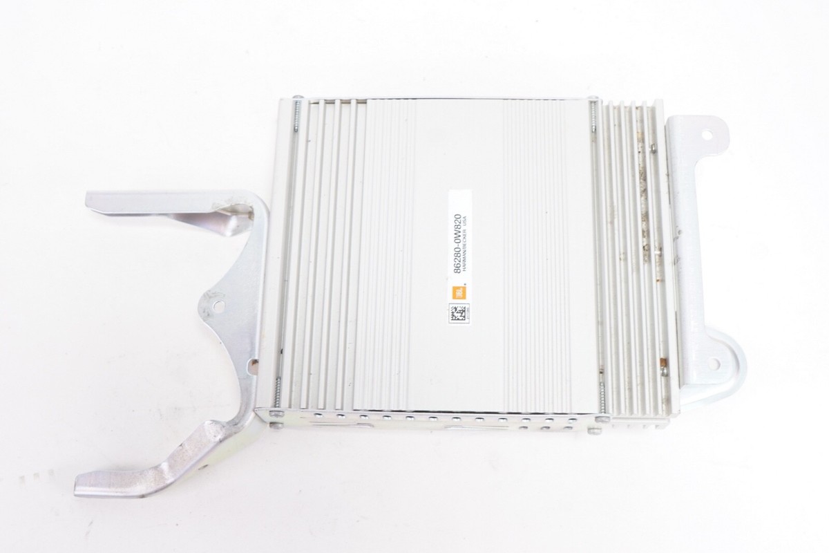 2011 - 2013 TOYOTA HIGHLANDER JBL Harman Becker Audio Amplifier