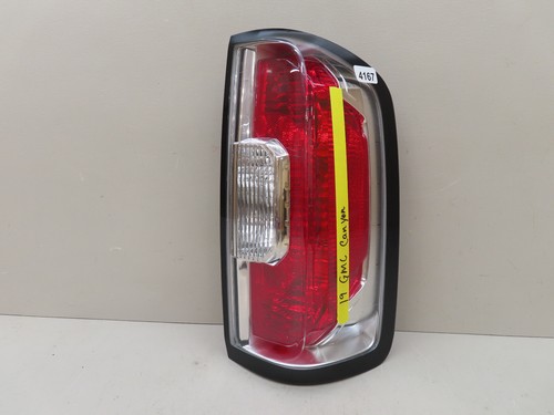 2015-2019 GMC CANYON REAR RIGHT PASSENGER SIDE TAIL LIGHT OEM