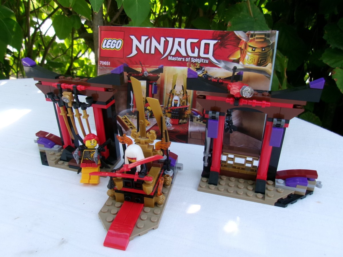 Set LEGO Ninjago 70651 la confrontation dans la salle du trône