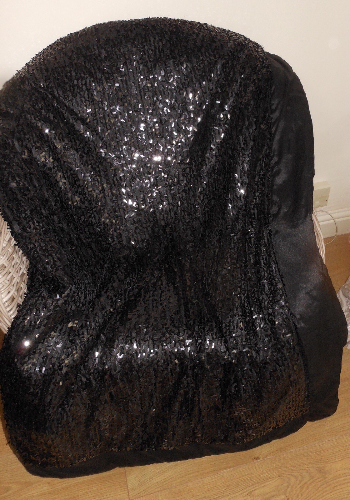 STUNNING KYLIE MINOGUE LUXURIOUS BLACK SEQUIN BEDSPREAD eBay