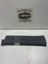 1991-1997 Toyota Land Cruiser Fj80 Fzj80 Oem Gray Right Door Sill 67917-60010 1991-1997 Toyota Land Cruiser Fj80 Fzj80 Oem Gray Right Door Sill 67917-60010