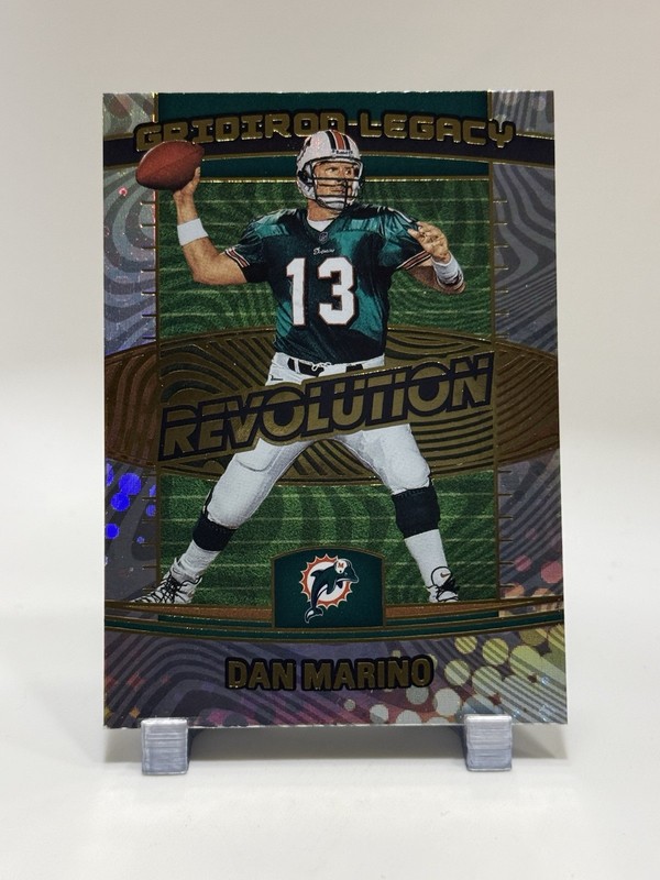 2025 Panini Revolution - Gridiron Legacy Dan Marino #8
