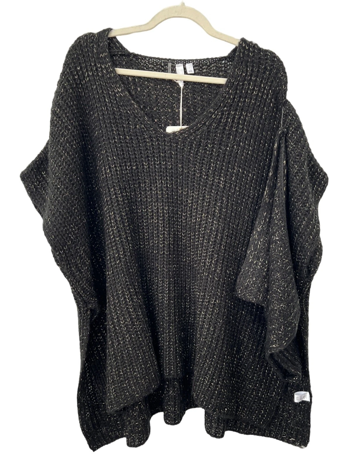 Elan Oversized V Neck Poncho Sweater with Infinity Loop Scarf One Size Black NEW