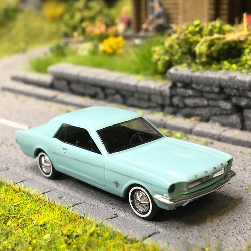 Ford Mustang, coupé, azul, 1964 - Busch 47567 - Ho 1/87 | Condition: Neuf