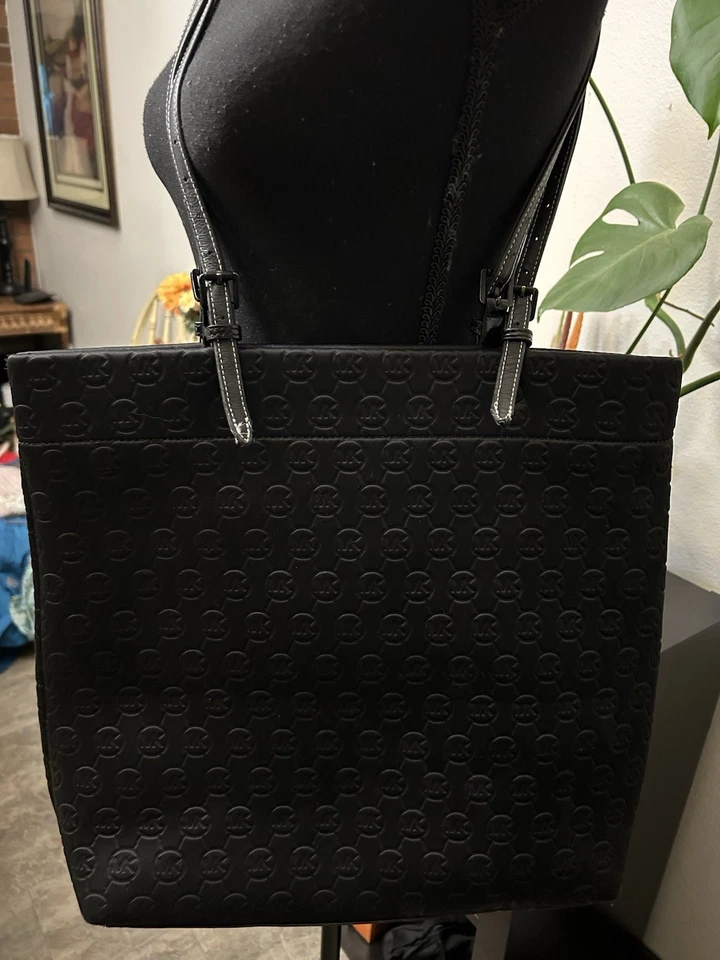 Michael Kors Jet Handbag Tote Purse Black Monogram Signature Large - Image 3 of 4
