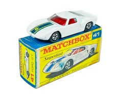 Matchbox Lesney Superfast MB41 Green Base Ford G.T. w/F2 Box