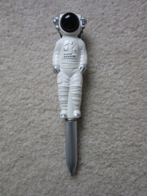 Rare Vintage NASA Astronaut Figurine Ink Pen Works Great!