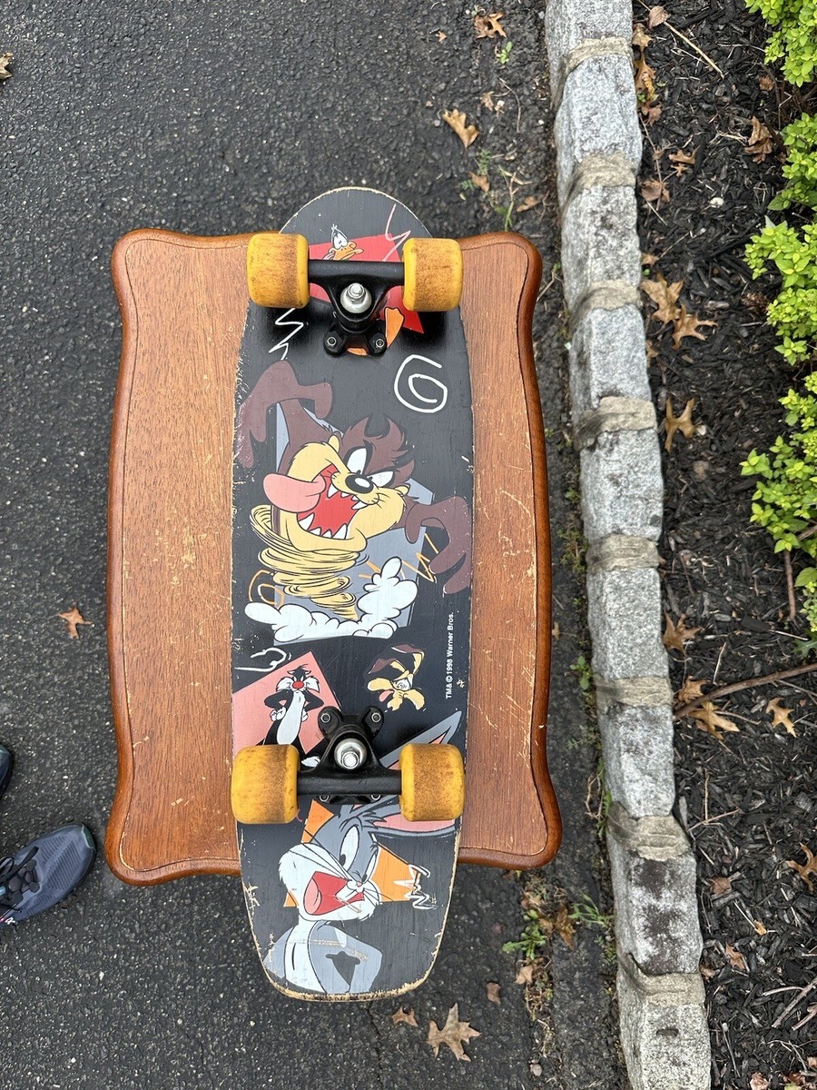 Vintage 1998 Warner Bros Skateboard Looney Tunes Taz, Sylvester
