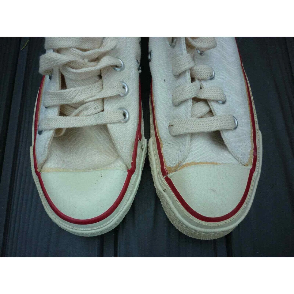 Vintage Converse Chuck Taylor EUA All Star Blue Label Tamanho 3.5 Branco Anos 60 Anos 70 Baixo - Imagem 2 de 4