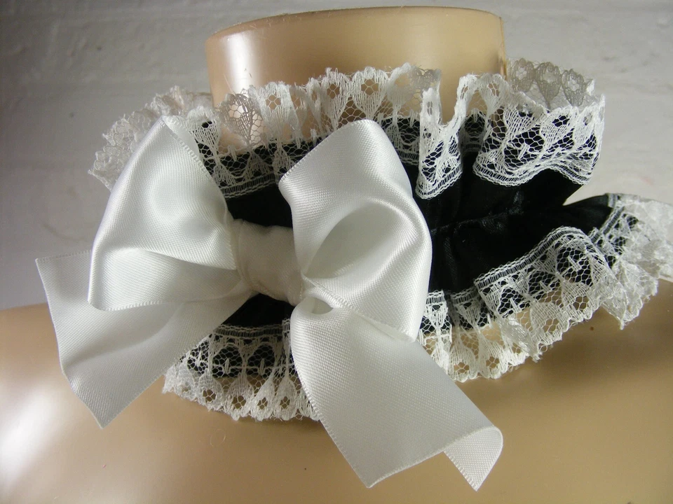 GARGANTILLA SISSY criada francesa gótica de encaje negro lolita ddlg disfraz campana opcional Foto 3 de 3