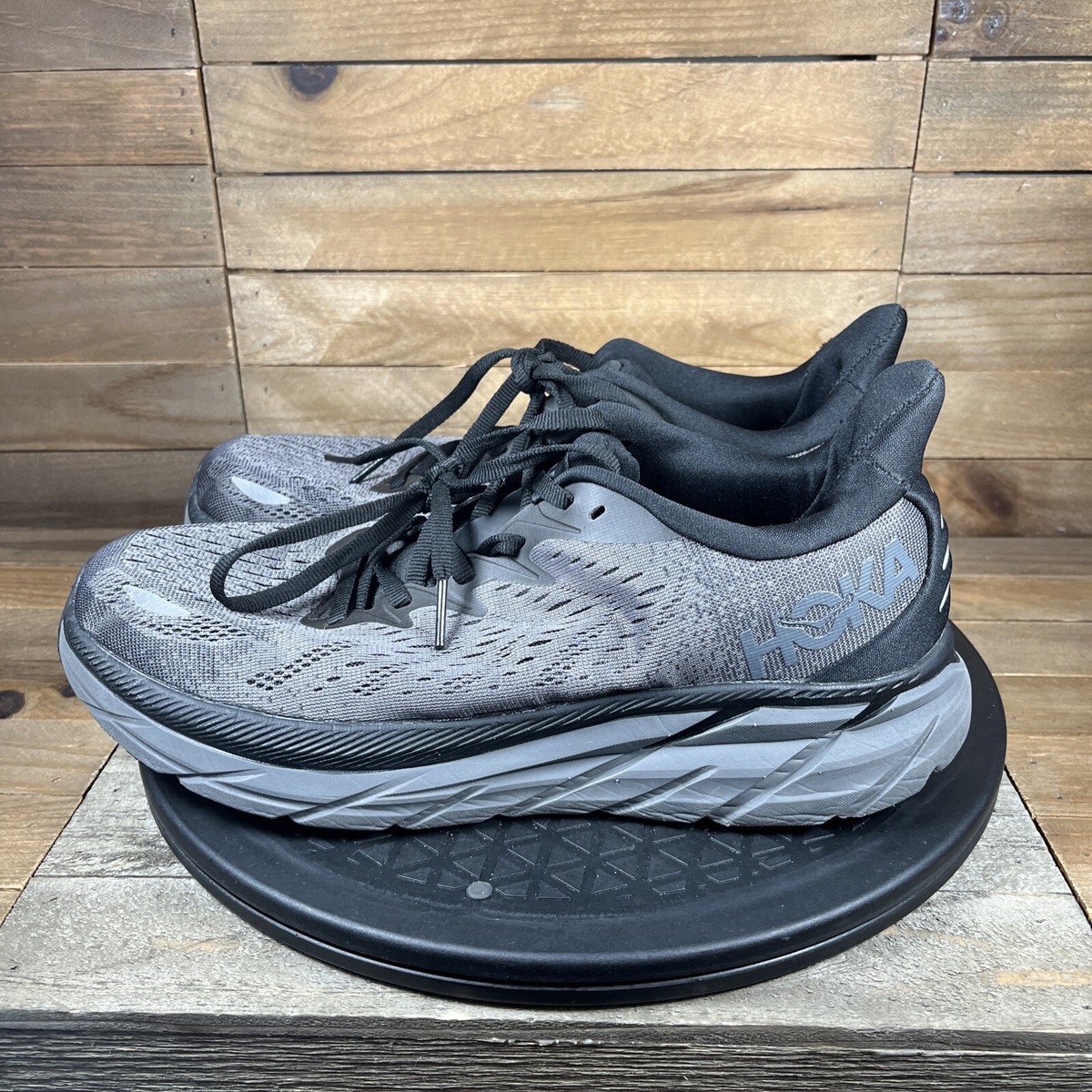 Hoka One One Clifton 8 Running Shoes Mens Sz 8D Grey / Black Hoka One One Clifton 8 Running Shoes Mens Sz 8D Grey / Black