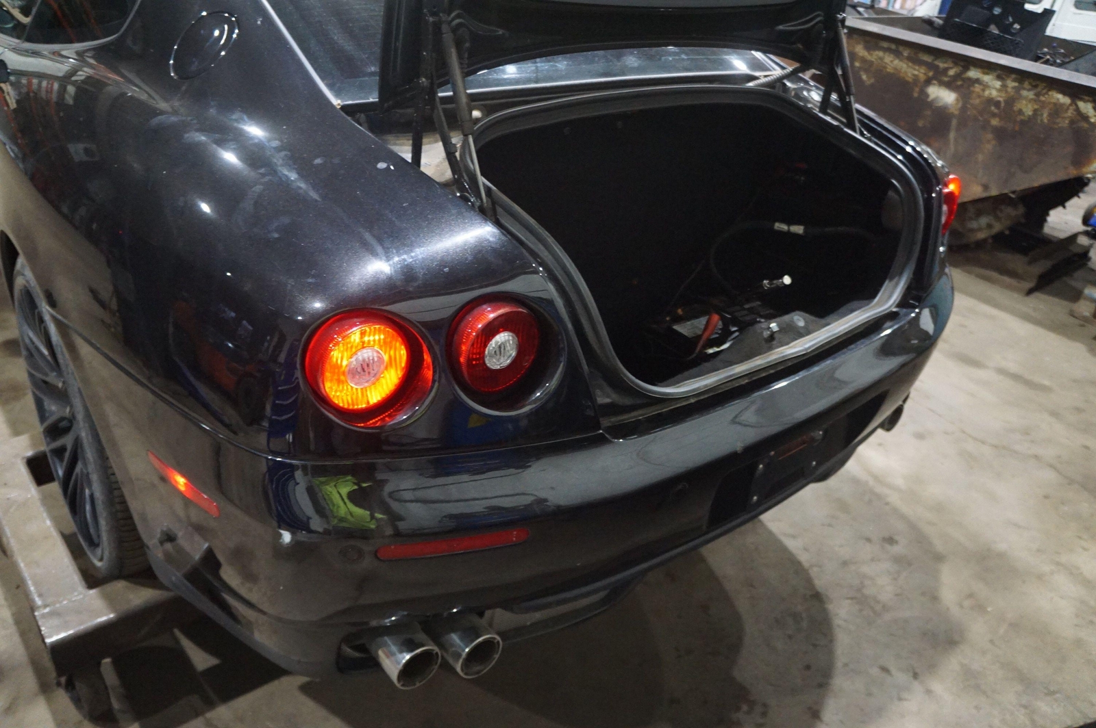 Rear Bumper Park Assist Daytona Black USA 67610910 68965100 68965000 Ferrari 612