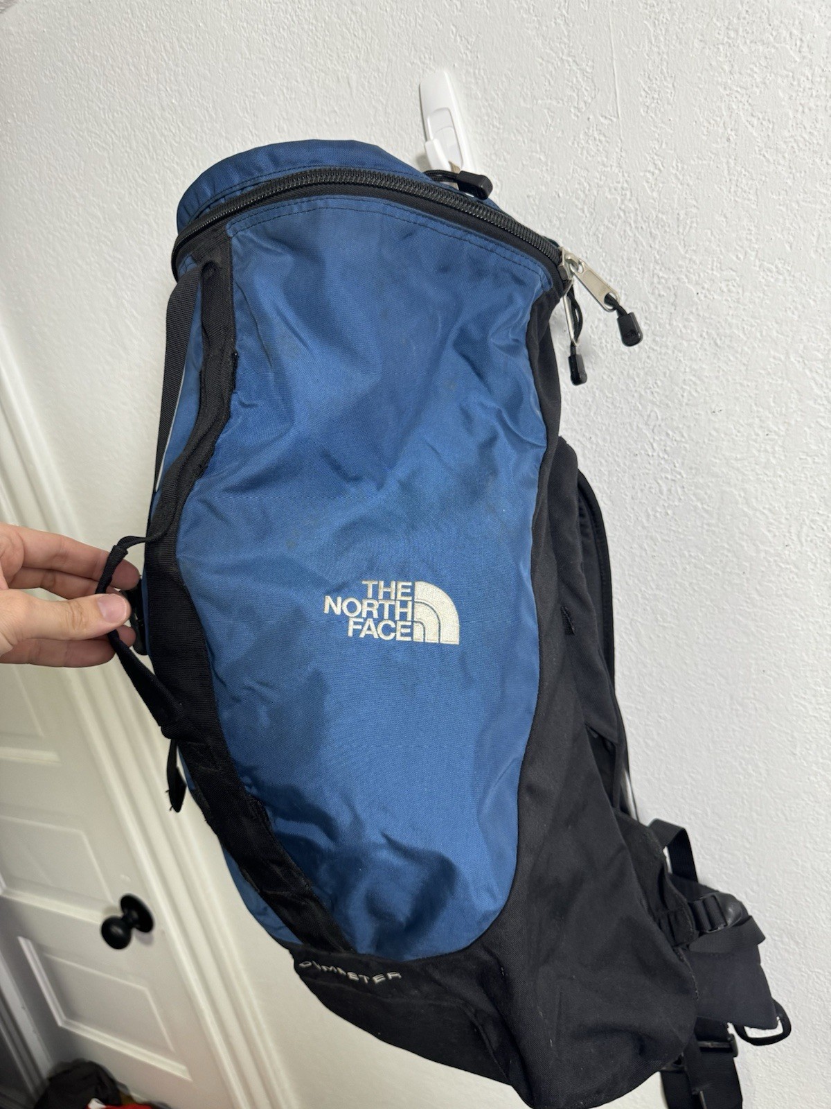 The North Face Hiking Camping Backpack Navy Blue Black Size Large thumbnail 2