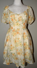 NWT Blu Pepper Women’s Dress L Yellow Floral Puff Sleeve Tie Back Boho Cottage