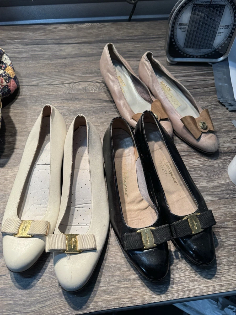 Salvatore Ferragamo Vara Narrow (AA, N) Heels for Women for sale