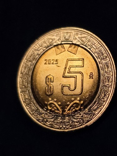 2025 Mexico 5 Pesos Coin - Mexican Bimetallic Cinco Pesos Coin Brilliant  - Picture 1 of 9