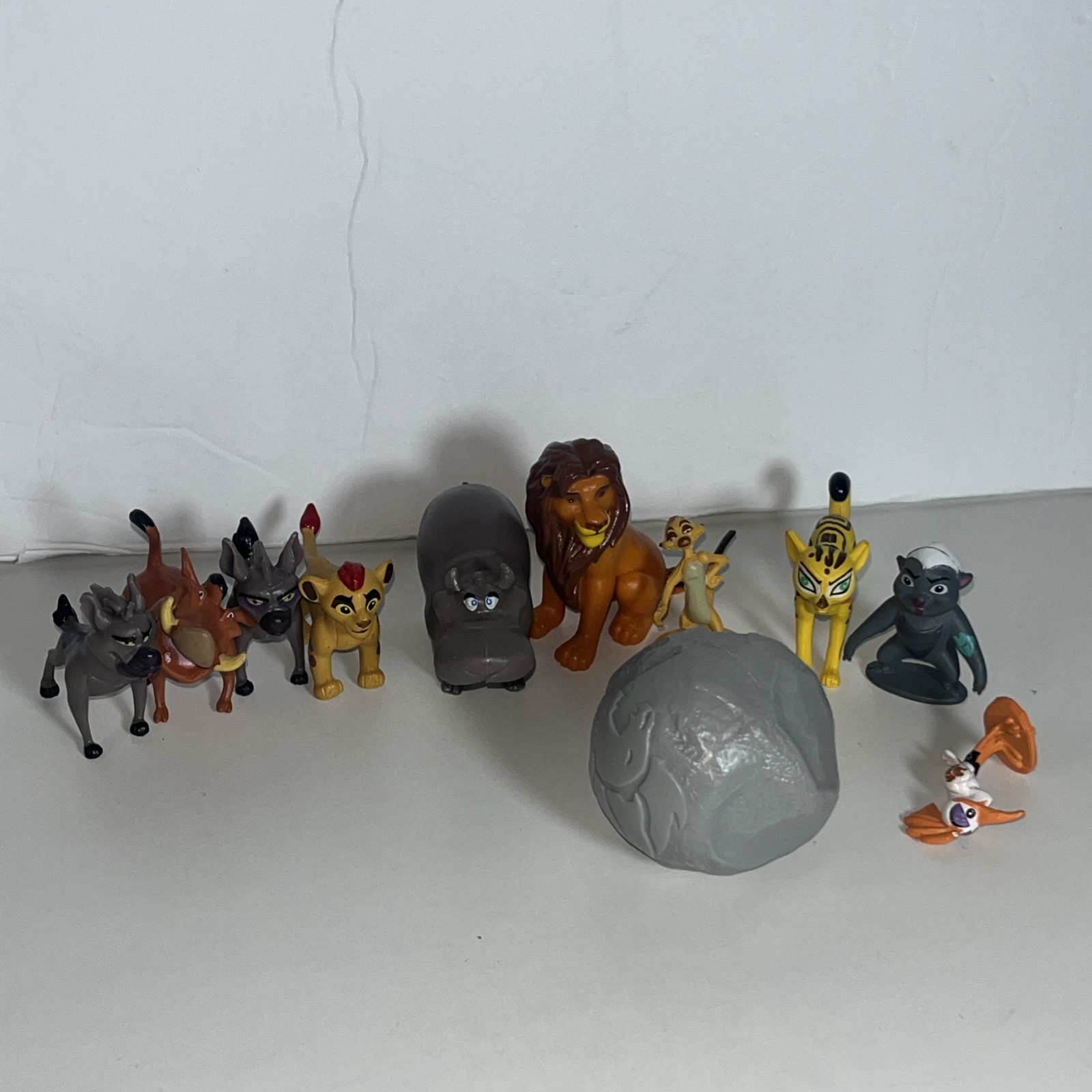 Picture 3 of 8