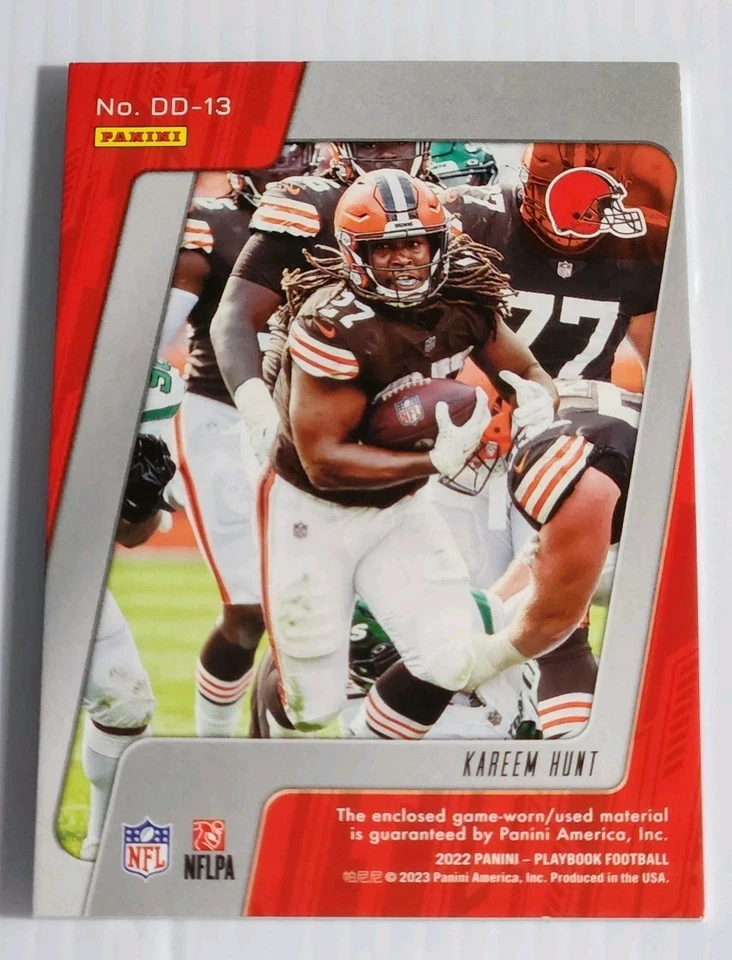 2022 Panini Playbook - Down and Dirty Kareem Hunt #DD-13 Jersey Relic /149 (MEM) - Image 2 of 2