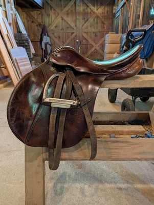 Stubben all purpose saddle 17'' wide gullet
