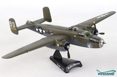 Postage Stamp Briefing Time North American B-25J Mitchell 1:100 PS5403-5