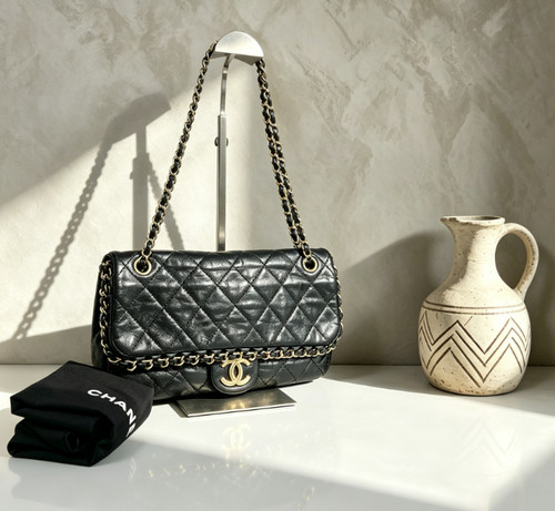 Auth Chanel Tote Black Calfskin Leather Gold HW Shoulder Bag Rolled Edge Yuanbao