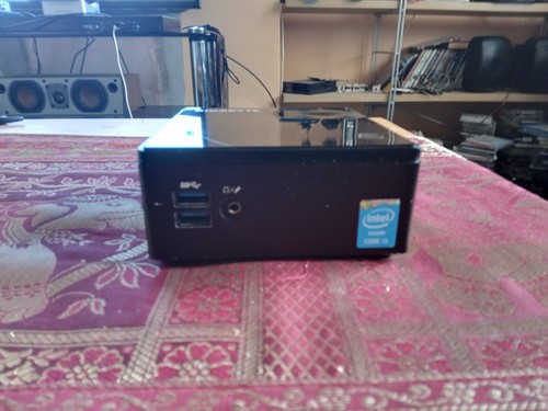 GIGABYTE GB-BXI5H-5200 MINI PC - i5 5200U 8GB , 240GB SSD WINDOWS 11 - Picture 2 of 3