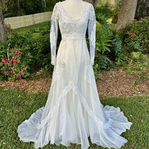 Vintage 1960s Alfred Angelo Edythe Vincent Wedding Dress Train Lace Floral - Picture 2 of 16