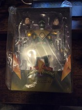 Super7 Ultimates  MMPR Green Ranger Tommy Oliver Boxed Figure w  Sword  Dagger