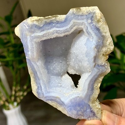 135G Natural Blue striped agate Crystal Chunks piece form Mineral Specimens