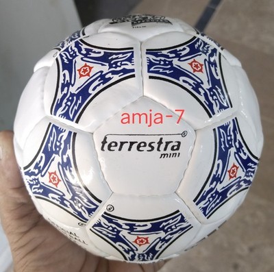 adidas EURO '96 Questra Europa アディダス　ボール Who remembers owning a Adidas Questra Euro '96 ball?