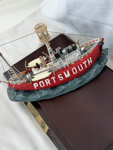 Anchor Bay Lightship Portsmouth Light Vessel Model Replica AB109S Harbour Lights - Bild 7 von 10