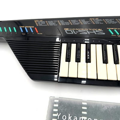 Yamaha SHS-10B Digital Shoulder Key MIDI Synthesizer Keytar