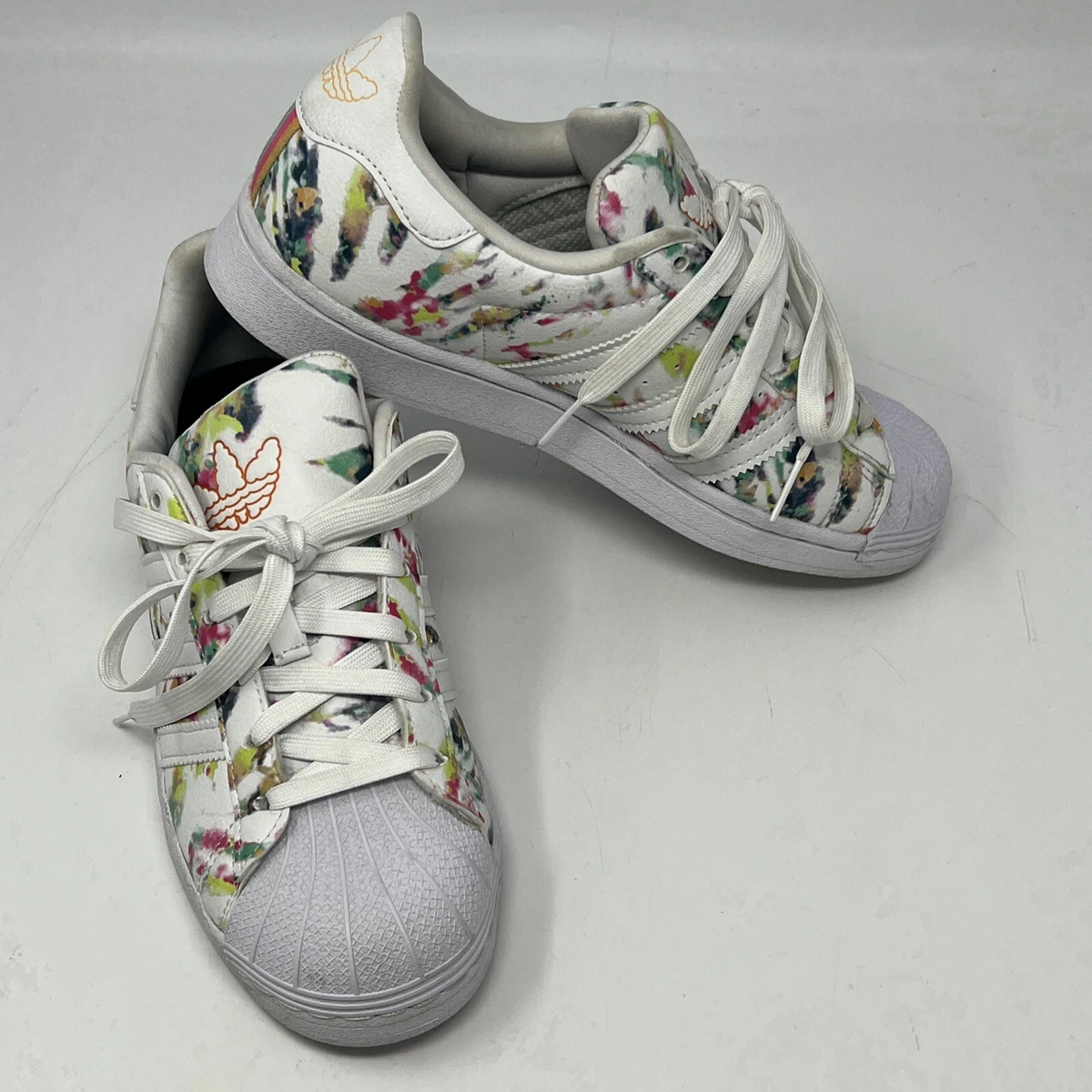 Adidas superstar top womens size 5