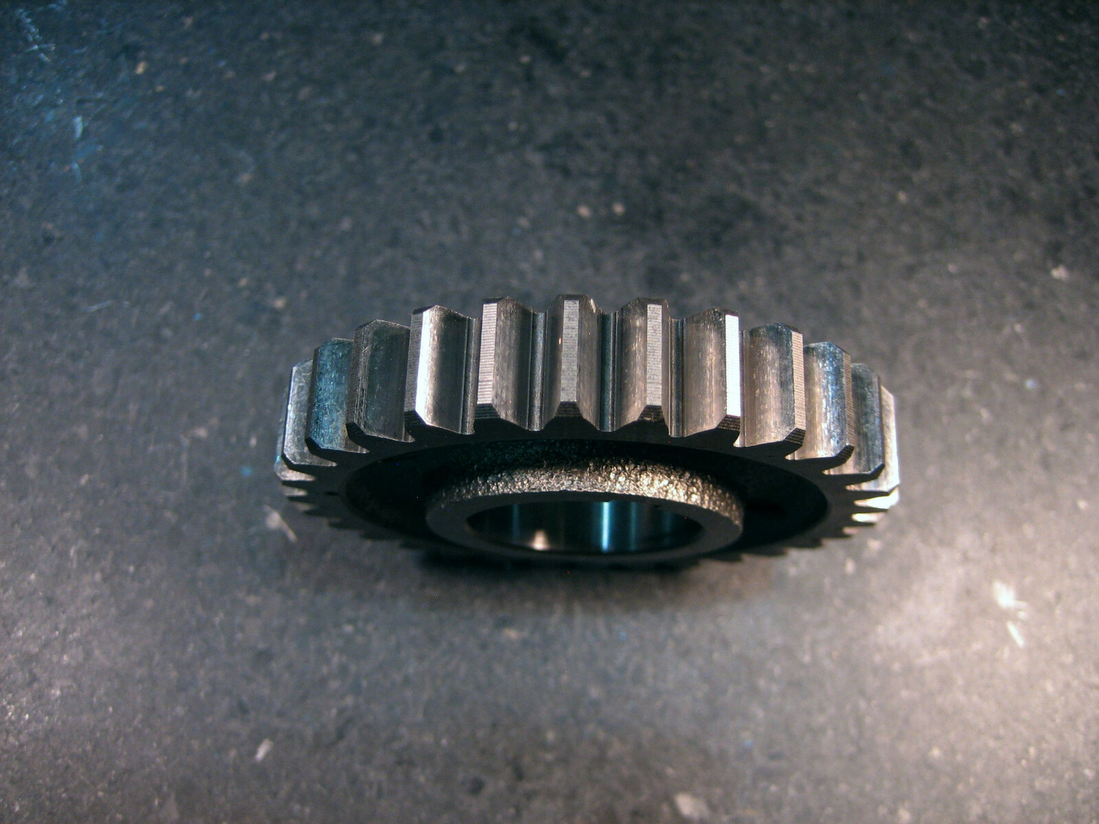 KTM PRIMARY GEAR SET, CRANK 30T, CLUTCH 81T, part of 58332001081, used