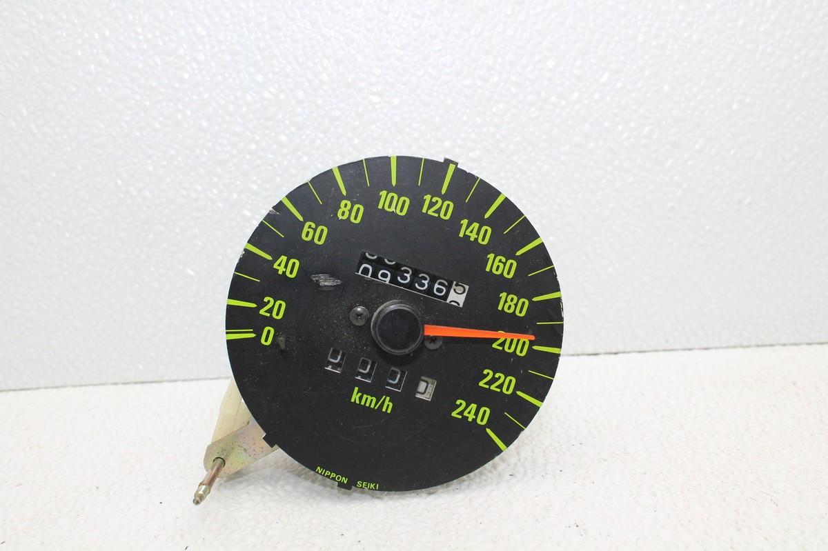 1983-1986 GPZ ZX750 ZX550 SPEEDOMETER KILOMETERS TACHOMETER METER