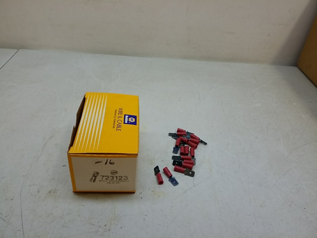 723123 Napa 22-18ga Red Male Disconnect Terminals Quantity Of 17