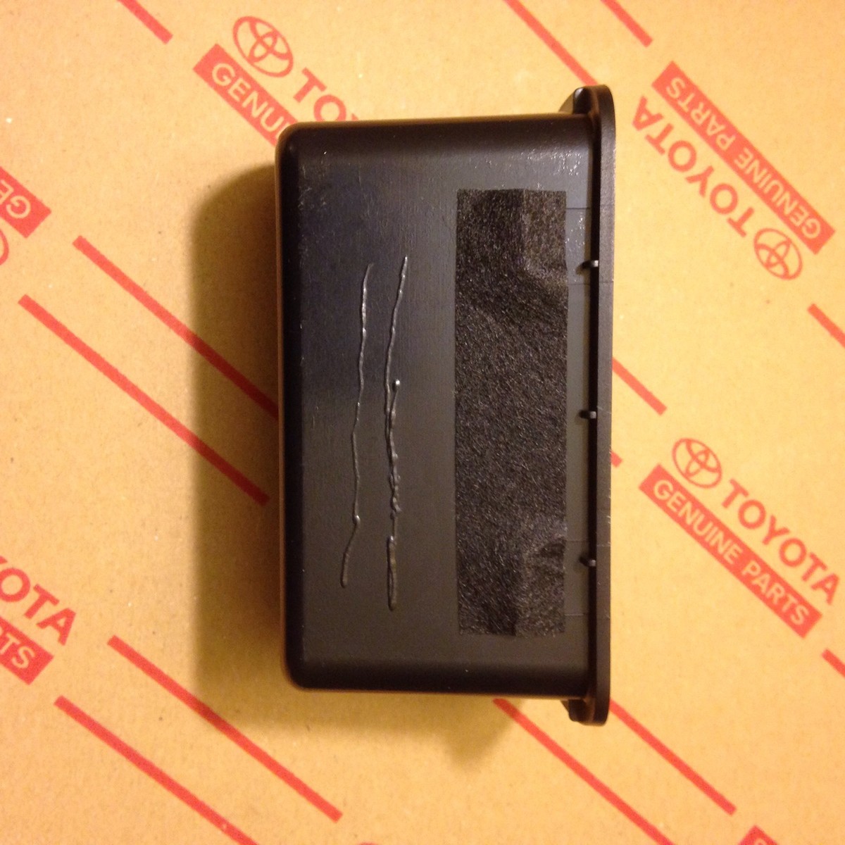 NEW Genuine OEM Toyota Land Cruiser Lexus GX470 Console box pocket