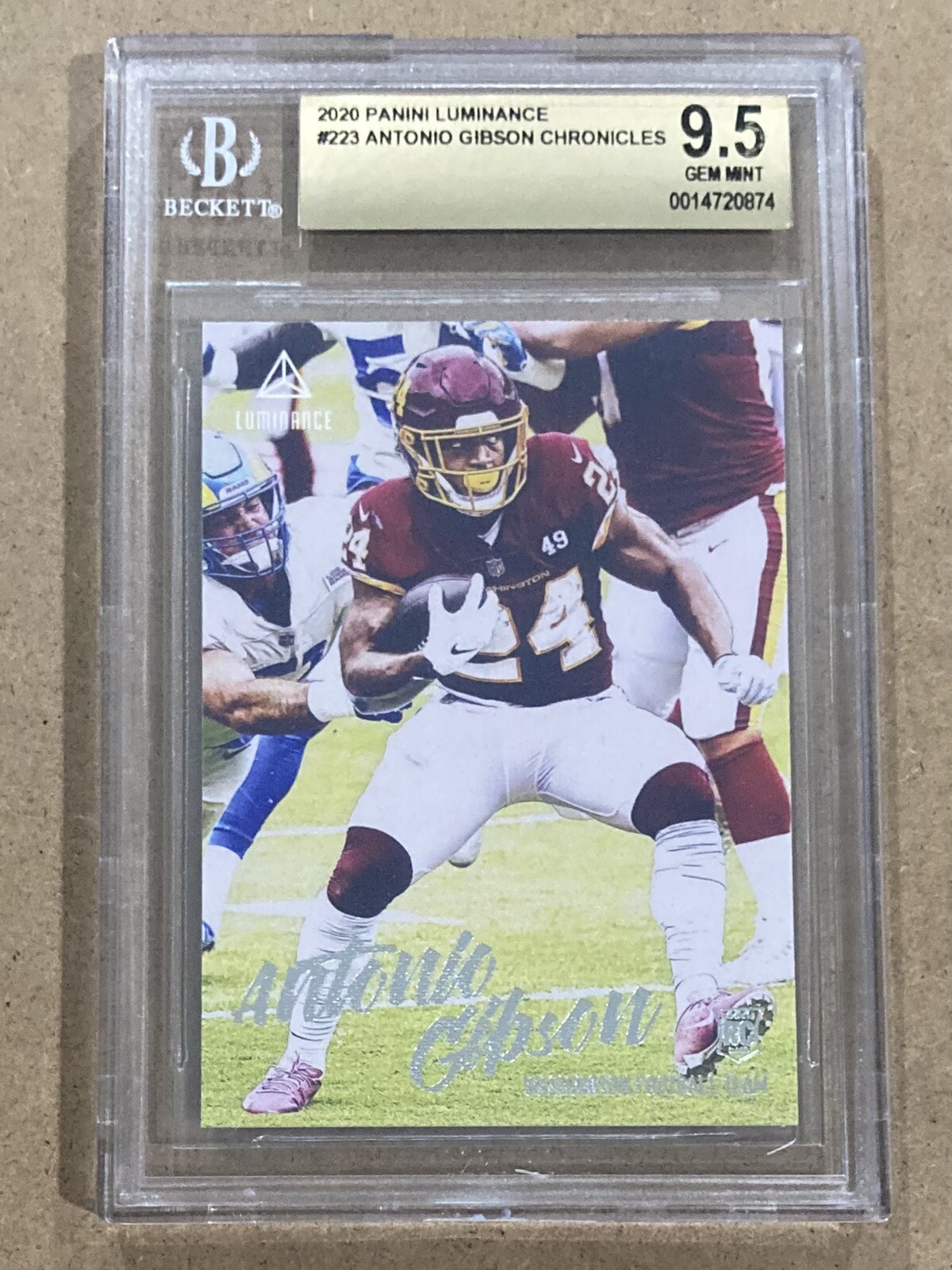 Antonio Gibson Panini Chronicles Luminance #223 Base