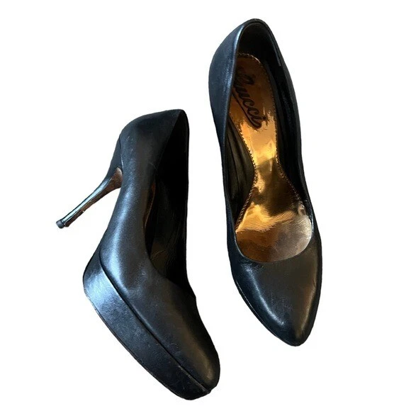 Escarpins noirs Gucci, taille 37