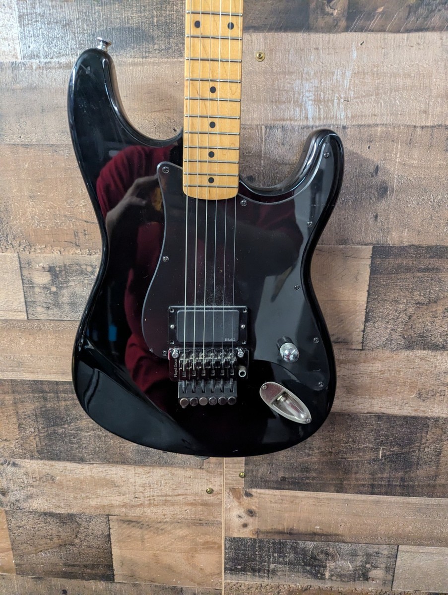 1992 Fender Stratocaster Made In Korea. Emg Upgrade. W/ Floyd